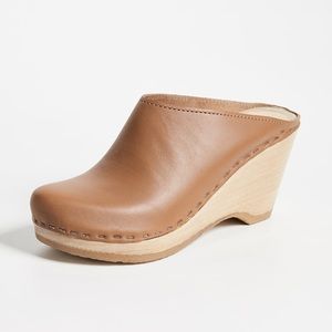 No 6 New School Clogs Brand New with Box $290